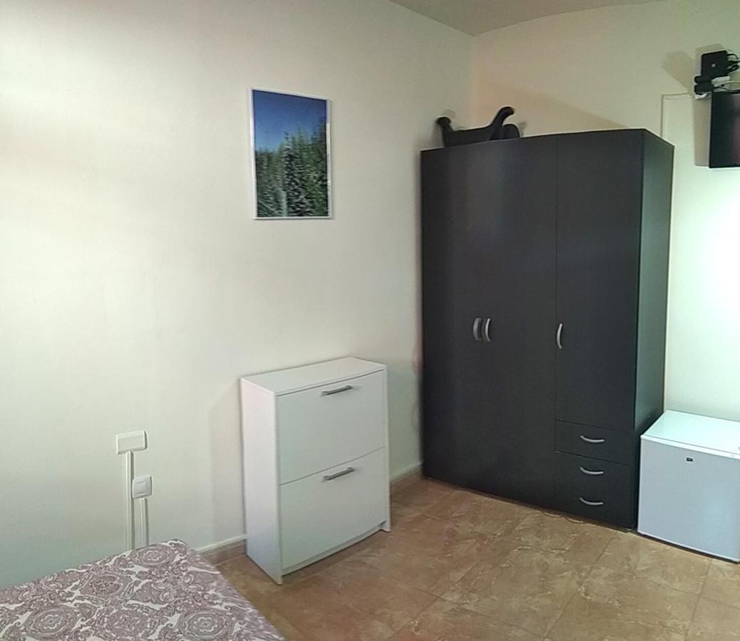 Kiki Vivienda Bed & Breakfast San Isidro  Zewnętrze zdjęcie
